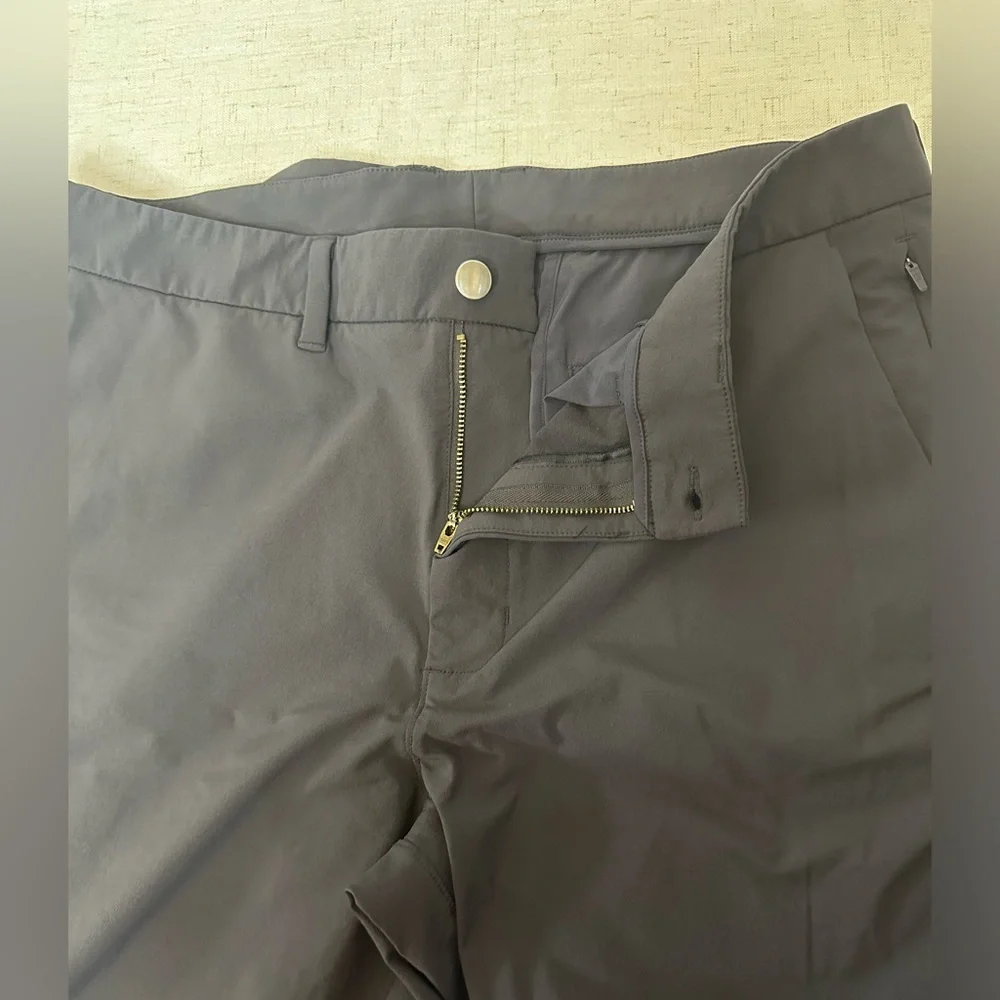 Men's Gray Pants - Picture 5 of 10